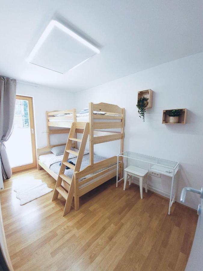 Apartma M&J Mojstrana Luaran gambar