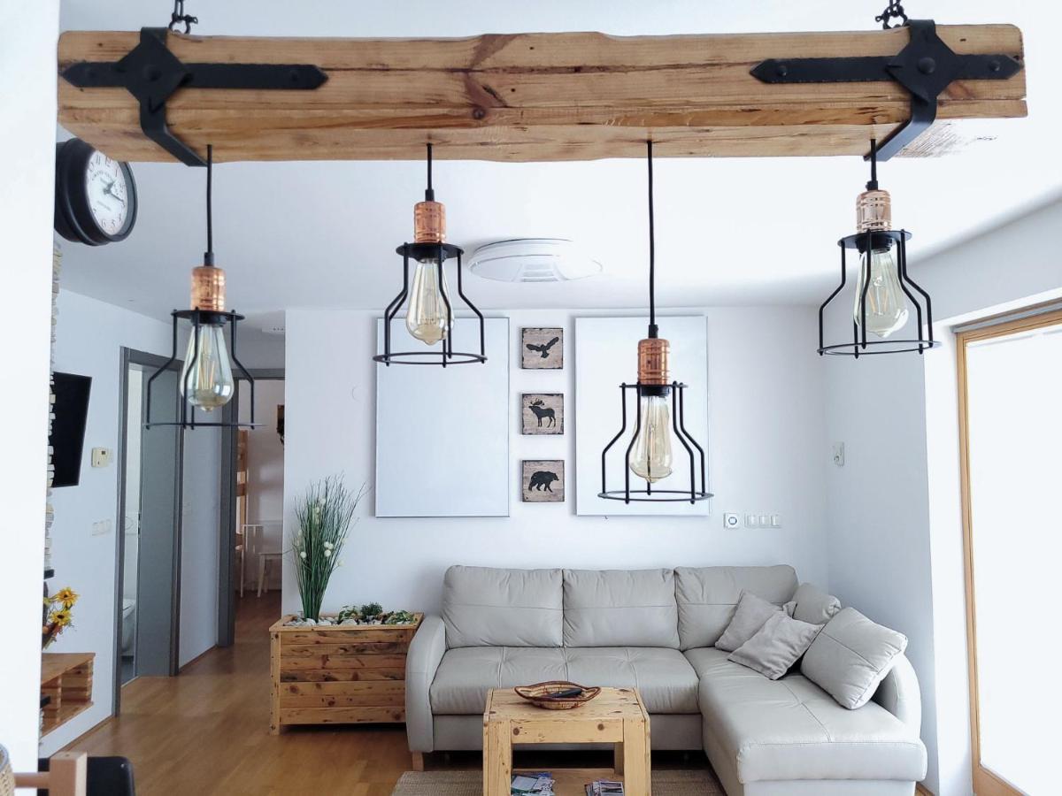 Apartma M&J Mojstrana Luaran gambar