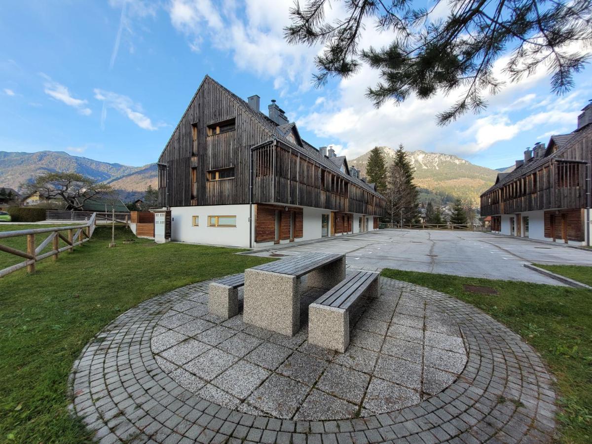 Apartma M&J Mojstrana Luaran gambar