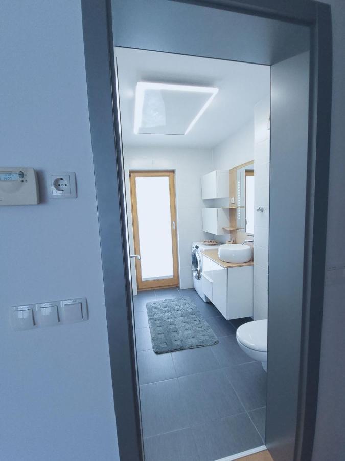 Apartma M&J Mojstrana Luaran gambar
