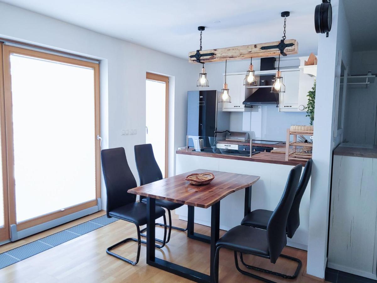 Apartma M&J Mojstrana Luaran gambar